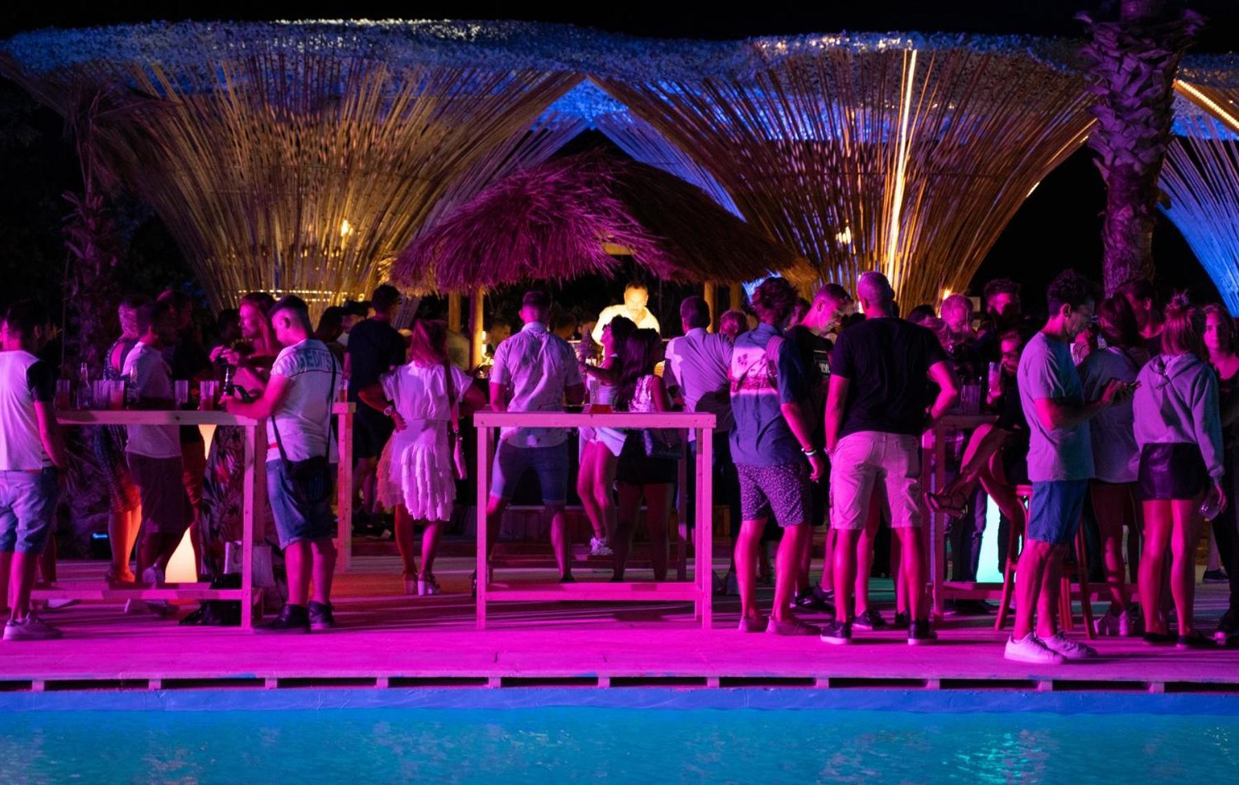 Black Amber Boutique Hotel Lambi  Екстериор снимка